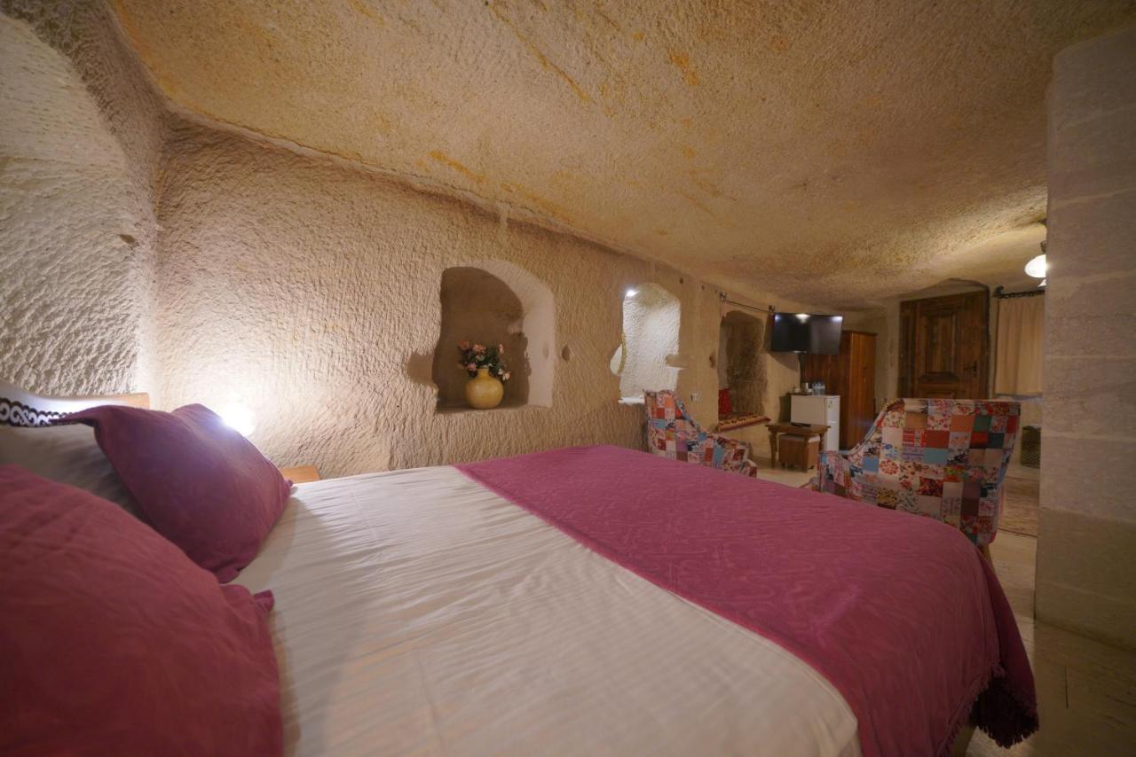 Salkim Cave House
